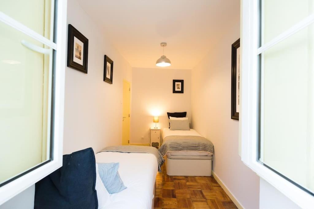 Ola Lisbon - Rato II Apartment Bagian luar foto